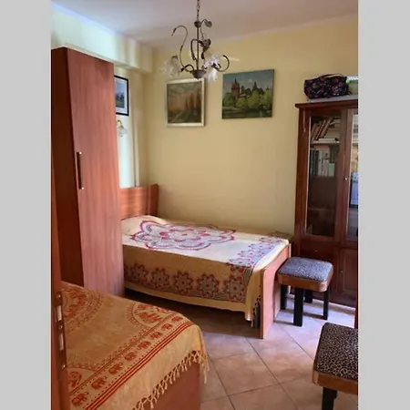 Condominio, Parco Azzurro. Free Parking In The Yard. Apartment *